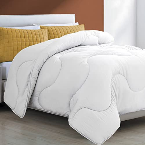 SAMPUR - Couette Nuage Blanche 100% Polyester - Sensation Duvet Naturel - Ultra Confort - Action Thermorégulatrice - Idéale en Hiver Et Mi-Saison - 200 x 200 cm