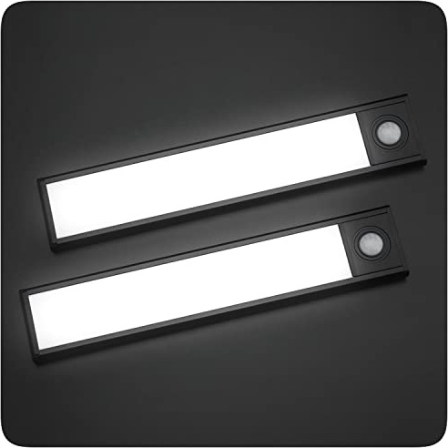 PRECORN 2er Set I 20 cm Sensor Licht schwarz mit 34 LED´s Schrankbeleuchtung Lichtleiste USB-C wiederaufladbar Schranklicht mit Bewegungsmelder LED Küchenleuchte Kleiderschrank Nachtlicht Treppe