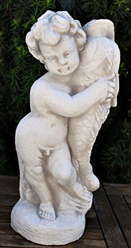 JS Garten Deko Beton Figur Statue Putte mit Fisch als Wasserspeier (ohne Schlauch) H 42 cm Dekofigur Gartenskulptur