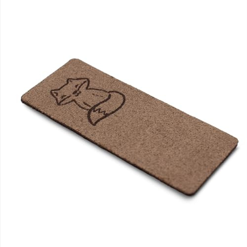 VmG-Store 10x Klapplabels zum Aufnähen 60x25mm Stoff Etiketten für Textilien Labels aus Wildleder Textiletiketten für Kleidung und Applikationen Optik Tags zum Nähen (26 Fuchs)