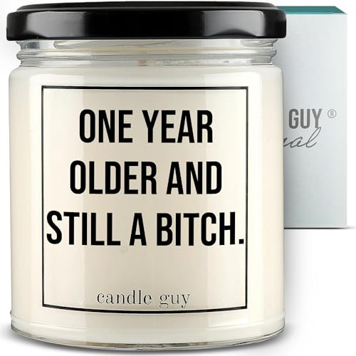 candle guy Duftkerze im Glas [Brennzeit 70h] - Duft-Kerze handgemacht mit Spruch | Freches Geschenk für Frauen, Freundin, Geburtstag | 100% Sojawachs, schöne natürliche Düfte mit ätherischem Öl