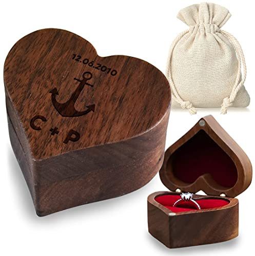 Holz Herz Ringkiste Box Ringschatulle mit personalisierter Gravur - Motiv: Anker - rotes Ringkissen - made in Germany - Stoffbeutel Baumwolle - Verlobungsringe - Jahrestag, Geburtstag - Paar