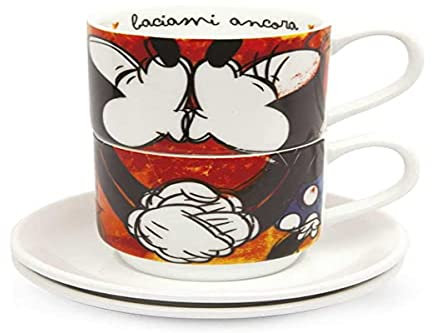 Egan Set 2 Tazze caffè Collezione Disney Mickey Mouse Love. Oggetto Realizzato in Porcellana di Colore Rosso e Multicolore. Dimensione: h 5,5 cm. La referenza è PWM02I/S