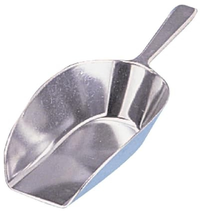 Vogue 12811 Aluminium Scoop 1100 ccm Kitchen Buffet Wedding Bar Party | Speeds up food service at busy wedding, buffet or bar events, helping control portion sizes when serving dry goods.