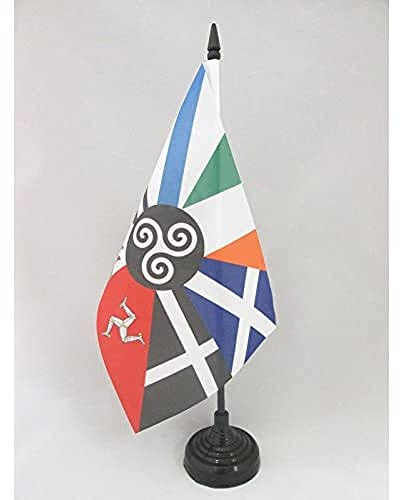 AZ FLAG Drapeau de Table Celtique multi 21x14 cm Socle Plastique | Usage intérieur Drapeau de bureau celte finition cousue et bords renforcés avec mât en plastique et socle en plastique