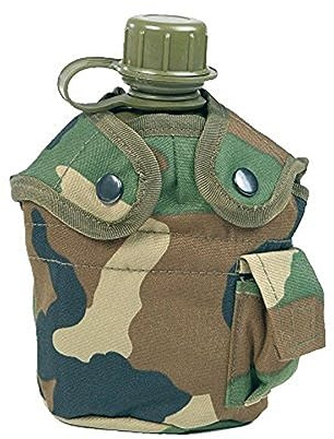 Gourde US en plastique avec Quart et housse. Mil-Tec