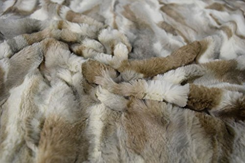 StoffBook grau/braun/ecru italienisches Kuschelfell Kunstpelz Fellstoff, zotteliges Webpelz, Teddyfell, Plüschstoff für Dekoration, Nähprojekte, Tierkostüme, Kuschelaccessoires Stoff, d128