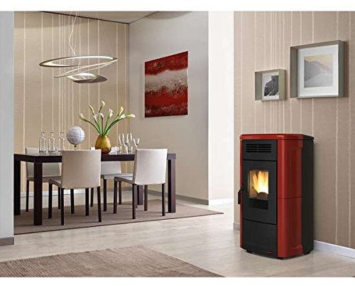 EXTRAFLAME Stufa a Pellet Novella Rivestimento in Maiolica Potenza Termica 10.3 kW 295 m3 Riscaldabili