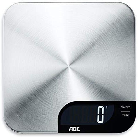ADE Digitale Küchenwaage KE 1600 Alessia. Elektronische Waage mit Wiegefläche aus gebürstetem Edelstahl für präzises Wiegen bis 5kg. Mit Zuwiegefunktion (Tara). Inkl. Batterie. Silber, KE1600, schwarz, 23 x 22.8 x 4.4 cm
