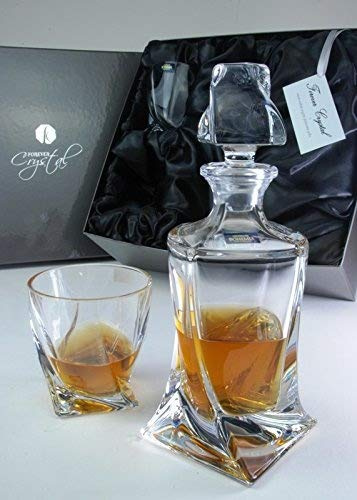 Engraved Quadro 3-Piece Spirit Decanter Set in Forever Crystal Satin-Lined Presentation Box