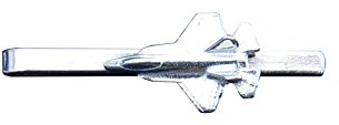 Krawattennadel Mig Flugzeug aus Zinn (Pewter) von Hand Gegossen