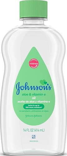 Johnson's Baby Oil with Aloe Vera & Vitamin E, 14 oz by Johnson's