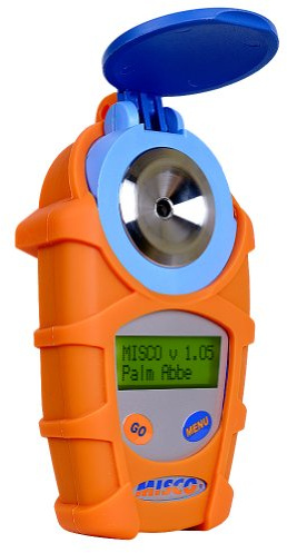 MISCO DD-1 Palm Abbe Digital Dairy Handheld Refractometer, Colostrum and Milk Solids