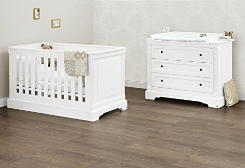 Pinolino Sparset Emilia breit, 2-teilig, Kinderbett (140 x 70 cm) und breite Wickelkommode mit Wickelaufsatz, weiß Edelmatt (Art.-Nr. 09 34 67 B)