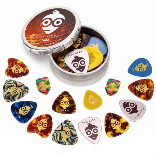 Pick Geek Jazz Plektren Set | 18 Coolen Assortierten Gitarre Picks (Plektrum) | für E-, Akustik- und Bass-Gitarre | in einer Luxusmetall 'Klick-Klack Dose | 4 Stärken