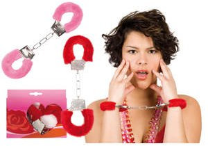 PARTY DISCOUNT ® ein Paar Handschellen mit Plüsch, rot oder pink, Sortiert