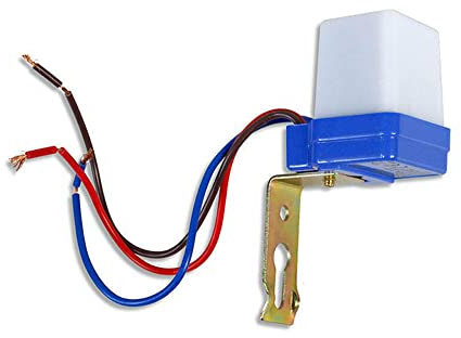 Vetrineinrete® Sensore crepuscolare per lampade e faretti 6A per interno ed esterno protezione IP44 interruttore