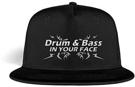 Galeriemode Drum & Bass in Your Face Basecap mit Spruch Bestickt lustig Kappe Snapback - Kappe -Einheitsgröße-Schwarz