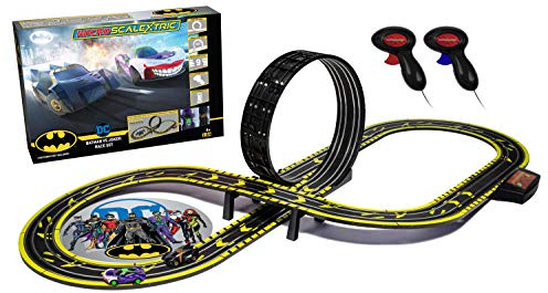 Scalextric Micro Car Race Track Sets for Kids Age 4+ - Batman vs Joker Themed Construction Set, Battery Powered Racing, Slot Cars Kids' Play Vehicles - Mini Toy Tracks for Boys