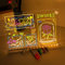 DWOOKE Tableau à message LED avec 7 couleurs de stylo/support, tableau acrylique effaçable à sec, bloc-mots lumineux pour bureau, café, école, maison