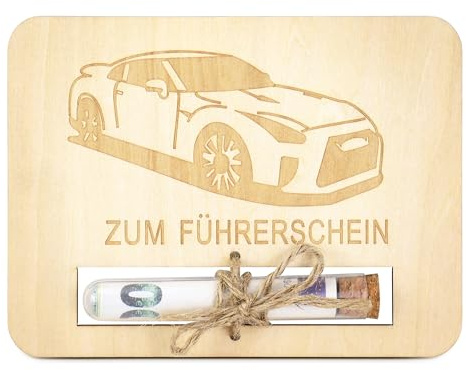 TAKULA Führerschein Geschenk Auto Spardose Geldgeschenk Verpackung | Robuste Holzverpackung, Auto-Motiv, kompakte 16x12cm, zur bestandenen Führerscheinprüfung, individuell graffitierbar