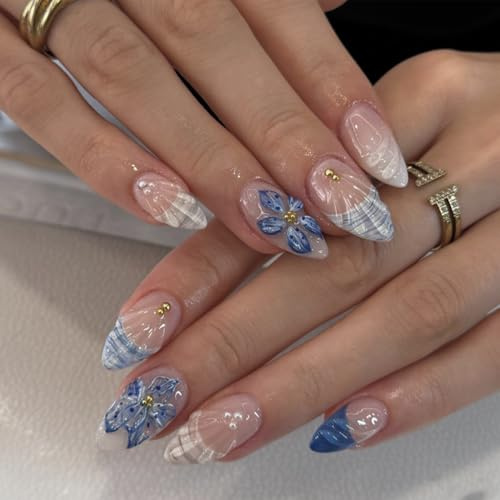 24 Stück Französische Künstliche Nägel Zum Aufkleben Almond, Glossy Blau Weiß Falsche Nägel Mit 3D-Effect Blumen Und Perlen, Full Cover Press On Nails für Frauen Maniküre(Blau Flower)