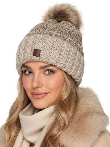 Baesics Bommelmütze Damen Herren - Wintermütze Kunstfell Bommel warm | Mit flauschigem Pompon und weichem Fleecefutter, Größe ca. 54-58 cm, Strick aus der EU. Warm für Herbst, Winter und als