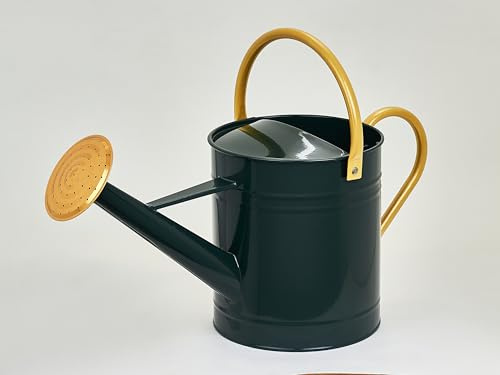 Regadera metálica 5L Verde Mate Oscuro con Detalles Mostaza | Chapa de Acero 0,40 mm | Alcachofa desenroscable y Remaches Reforzados | Estilo rústico Decorativo