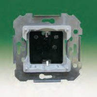 Bjc iris - Base enchufe bipolar+toma tierra lateral seguridad iris con garras