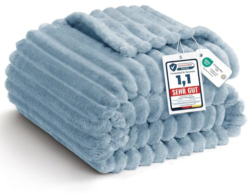 WAVVE Kuscheldecke Flauschig Decke Klein Grau Blau 130x150cm - weiche Flanell Fleecedecke, Sofadecke & Couchdecke, Warme Korddecke für Wohnzimmer Deko, Gemütlicher Sofaüberwurf Tagesdecke