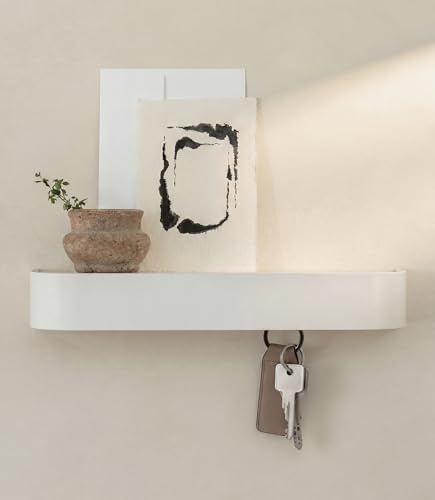 Kazai. Schlüsselbrett 'Toke' | Minimalistisches Schlüsselhaken-Design aus Berlin | Moderner Schlüsselhalter mit Ablage aus Holz | Schlüsselregal als Flur Möbel für die Wand | Weiß