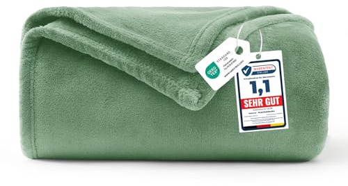 WAVVE Kuscheldecke Grün Decke – Flauschige Fleecedecke 130x150 cm, Kleine Warme Sofadecke & Wohndecke, Weicher Sofaüberwurf für Couch & Bett