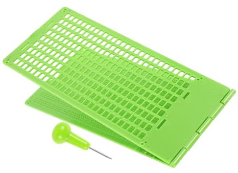 HIAKDOFT Piastra Braille per Non Vedenti in Pp Verde con Penna, Tavoletta Braille 9 Righe e 28 Punti, Ausilio Sostenibile per Apprendimento e Scrittura