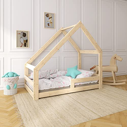 Need Sleep Hausbett Kinder Kinderbett 90x180 Bodentief mit Rausfallschutz Lattenrost Kleinkind Bodenbett Haus ab 2 Jahre Montessori Bett aus Holz Mädchen Junge Asymmetrisch