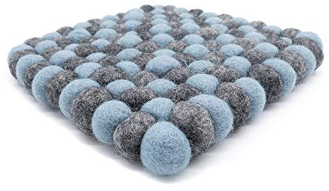 feelz Untersetzer Filzkugel quadratisch blau grau 100% Wolle Handarbeit (20x20cm)