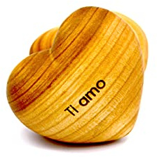Thankgoods Sag's mit Herz Handschmeichler aus Obstholz mit Gravur Ti amo - Geschenkidee für besondere Anlässe
