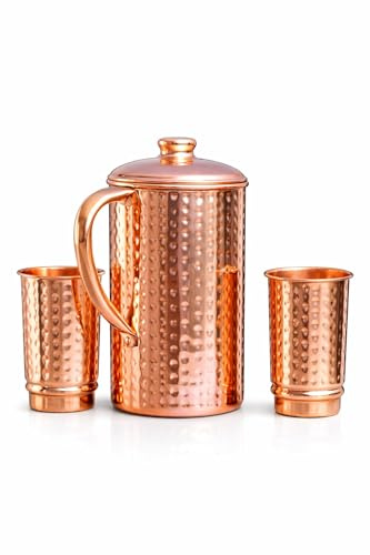 HEALTHANDVEDA™ Caraffa in rame puro | Caraffa con coperchio per acqua potabile | Tradizionale recipiente Tamra Jal ayurvedico per acqua potabile, capacità 1,5L (Caraffa in rame martellato + 2 tazze)