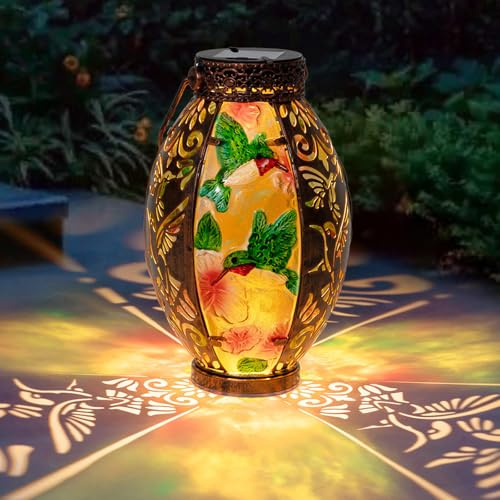 Hanging Solar Lantern Outdoor Waterproof Glass Solar Hummingbird Flickering Flame LED Garden Light Metal Hollowed-Out Table Lamp Garden Decoration for Yard Patio Pathway Tabletop Tree