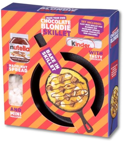 Chocolate Blondie and Skillet Gift Set - Make Your Own Blondie - Contains Cast Iron Skillet, Blondie Mix, Hazelnut Spread, Chocolate Bar & Mini Mallows, Ideal Christmas or Birthday Present