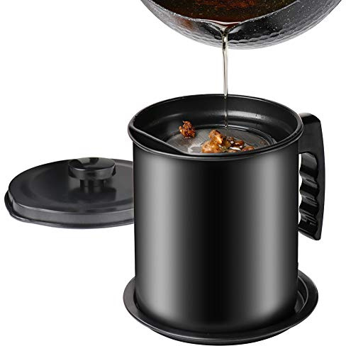 Cambom Bacon Grease Container with Fine Mesh Strainer, 1.6L almost 7 Full Cups Iron Cooking Oil Can with Removable a Coaster Tray for Kitchen Fat Storage Black