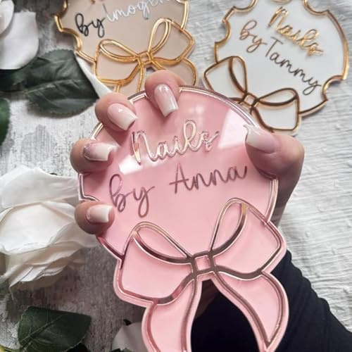 Personalised Cute Nailfie Disc, Bow Nail Art Tray, Custom Bow Nail Photo Prop, 3D Acrylic Nail Props For Pictures, Nail Technician Nailfie Prop, Acrylic Nail Sign, Beautician Salon Decoration(Pink)