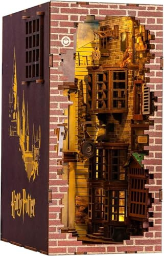 Revell Book Nook Kit Harry Potter - Diagon Alley Miniature DIY Kit 9 Booknook 3D Wooden Puzzle with LED Light Bookshelf Décor Gift for Adults Women Men