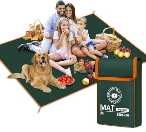 RUVVDR Telo Picnic Impermeabile Coperta Picnic Leggero Telo Mare con 4 Picchetti A Terra，Stuoia Spiaggia per Campeggio, Parco, Giardino, Montagna, Viaggi,Lavatrice,Pieghevole (Verde, 150 X 200 CM)