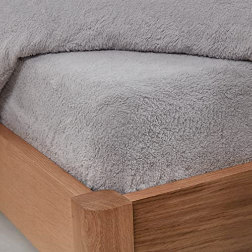 Brentfords Teddy Fleece Fitted Sheet Double, Fluffy Thermal Warm Super Soft Luxury Sherpa Bedding Winter Bed Sheets, Grey Silver - Double