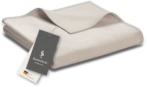 biederlack® weiche Kuscheldecke Cotton Uni - Silber, Sofadecke 150x200 cm | Made in Germany, Wohndecke aus Baumwolle und Polyacryl, einfarbige Couchdecke, wärmende Decke, OEKO-TEX Made in Green