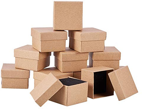 Cheriswelry 24 quadratische Kartonschachteln für Schmuck und Ringe aus Kraftpapier, für den Einzelhandel, Geschenkverpackungen für Hochzeitsfeiern
