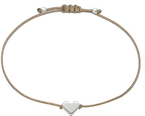 Selfmade Jewelry Armband Damen Herz Silber Handmade Makramee Armbändchen mit Herzchen Größenverstellbar Inkl. Geschenk-Verpackung