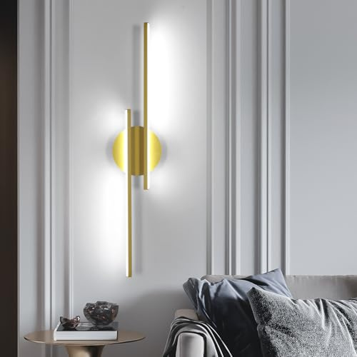 Mckalen Wandlampe LED Innen 24W 2700LM, Wandleuchte LED Goldene Modern 60CM, Wandbeleuchtung Flur Kaltweißes Licht 6500K für Schlafzimmer Korridor Wohnzimmer Treppe