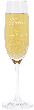 Herz & Heim® Sektglas für Liebende mit Gravur des Namens Herz mit Stil-Linien – 22,5 cm Leonardo Sektglas personalisiert mit Name