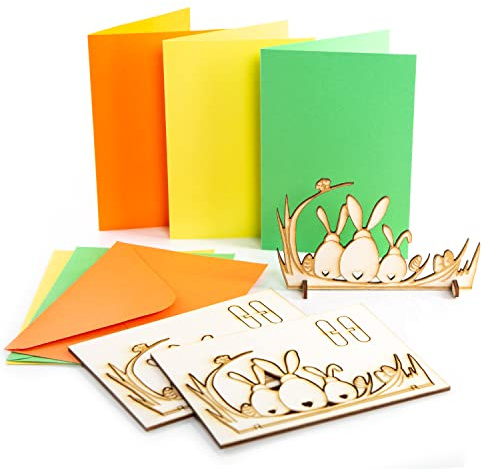 Logbuch-Verlag 3 bunte Osterkarten 10,5 x 15 cm mit Umschlag + Ostergeschenk Hasenfamilie aus Holz - Ostern Karte